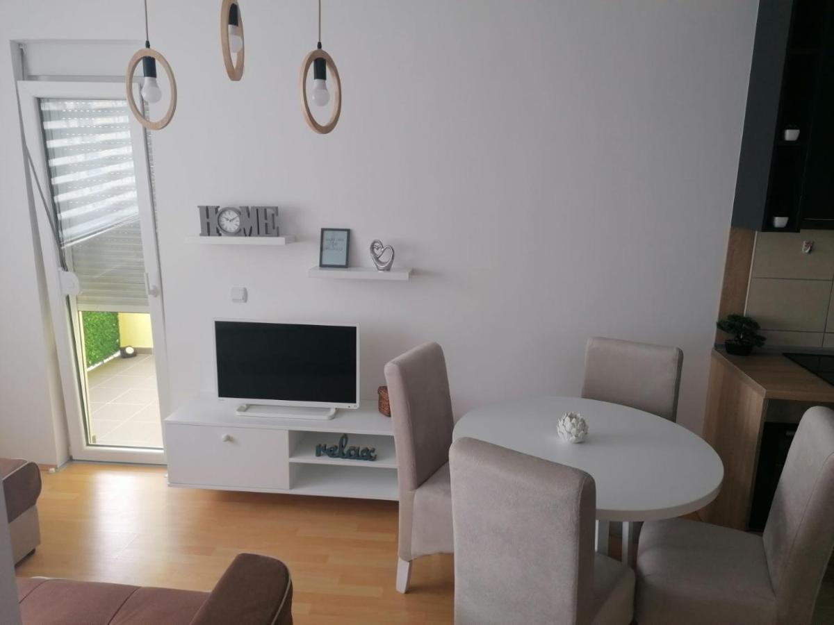 ג'אגודינה Emili Apartman מראה חיצוני תמונה