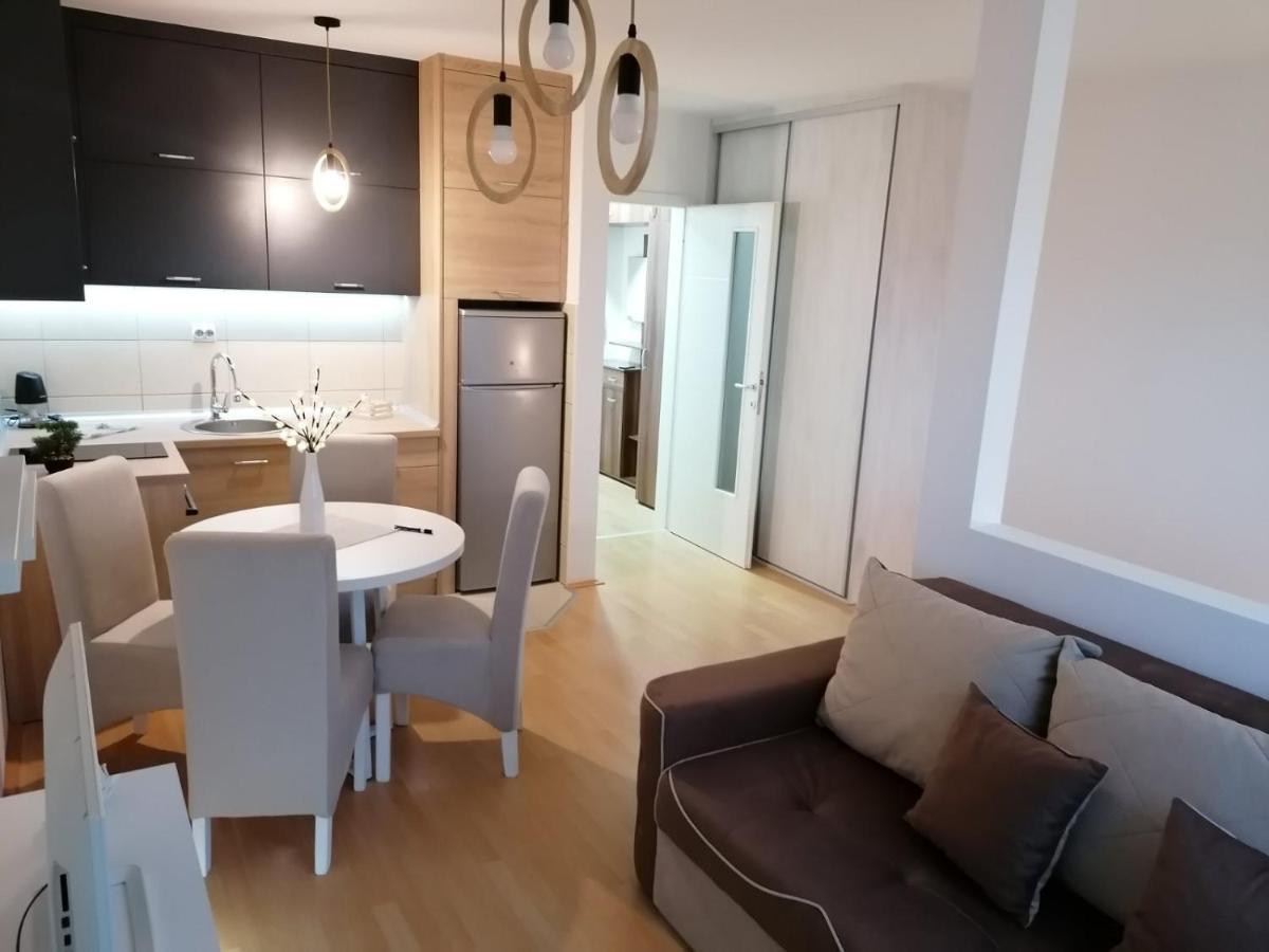 ג'אגודינה Emili Apartman מראה חיצוני תמונה